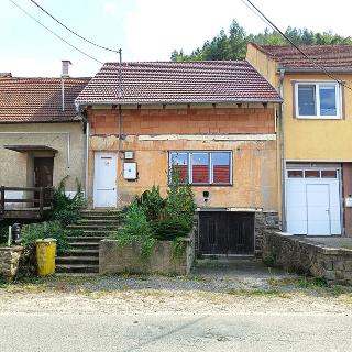 Prodej rodinného domu 197 m² Račice-Pístovice, 