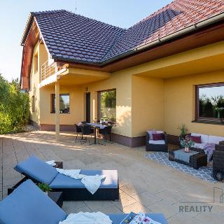 Prodej rodinného domu 394 m² Vnorovy, Nová