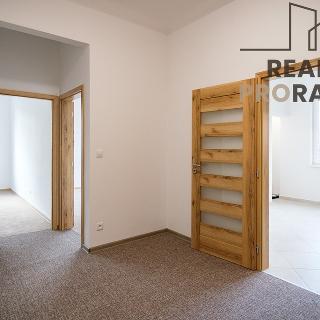 Pronájem bytu 3+1 90 m² Olomouc, Bořivojova