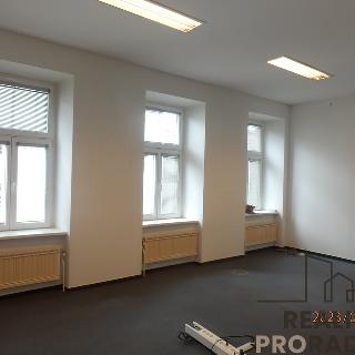 Pronájem kanceláře 60 m² Brno, 