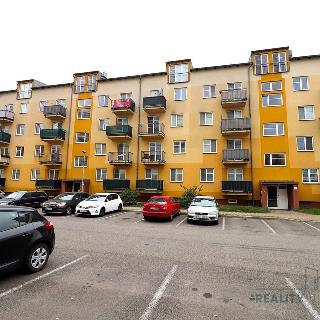 Pronájem bytu 3+kk 76 m² Brno