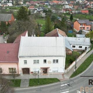 Prodej ostatního komerčního prostoru 95 m² Dřevohostice, Náměstí