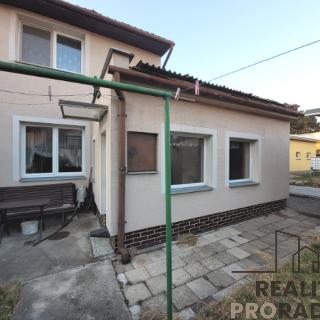 Prodej rodinného domu 120 m² Holešov, Příční