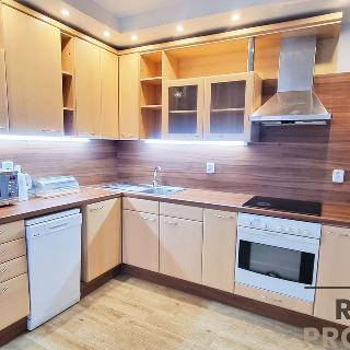 Pronájem bytu 2+kk 79 m² Strážnice, Vinohradská