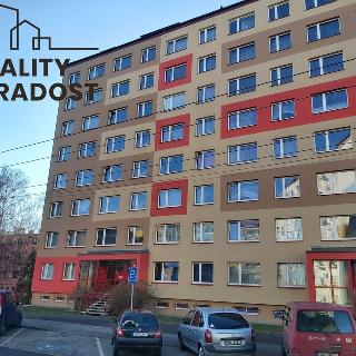 Pronájem bytu 1+kk a garsoniéry 33 m² Teplice, Prosetická