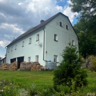 Prodej rodinného domu 374 m² Boleboř, 