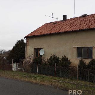 Prodej rodinného domu 115 m² Lužná, 