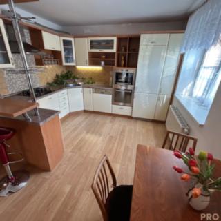 Pronájem bytu 2+1 50 m² Dubňany, Hornická