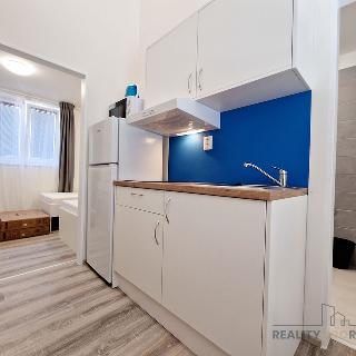 Pronájem bytu 2+1 30 m² Brno, Hybešova