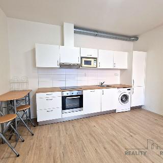 Pronájem bytu 2+kk 45 m² Brno, Provazníkova