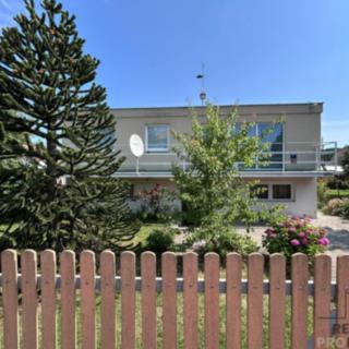 Prodej rodinného domu 216 m&sup2; Praha