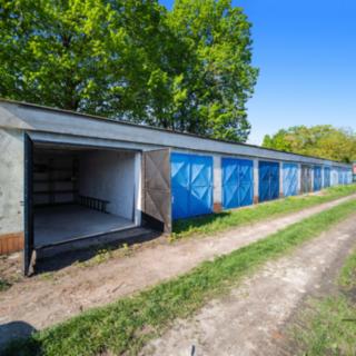 Pronájem garáže 20 m² Pardubice, S. K. Neumanna