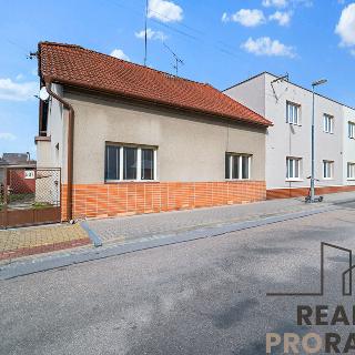 Prodej rodinného domu 101 m² Pardubice, Na Kopci