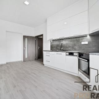 Prodej bytu 2+kk 55 m² Hlinsko, Máchova