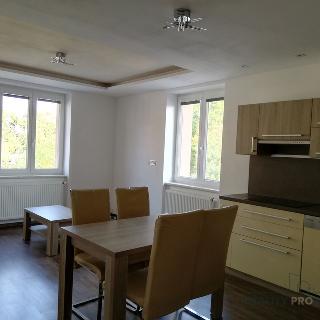 Pronájem bytu 2+kk 50 m² Znojmo, Jarošova