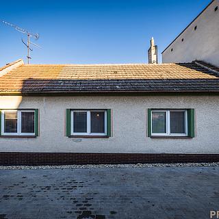 Prodej rodinného domu 230 m&sup2; Kněždub