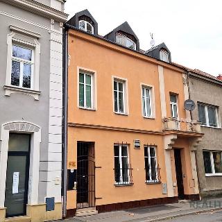 Pronájem obchodu 90 m² Uherské Hradiště, Nádražní