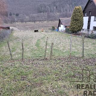 Prodej stavební parcely 1 317 m² Nedvědice, 