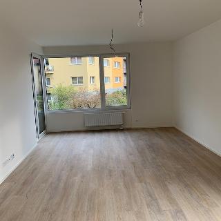 Pronájem bytu 3+kk 85 m² Praha, Plzeňská