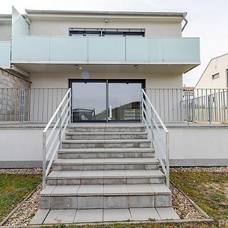 Prodej rodinného domu 191 m&sup2; Všechovice