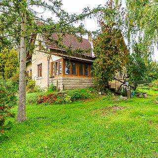 Prodej rodinného domu 191 m&sup2; Polepy