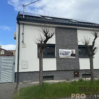 Prodej rodinného domu 224 m² Hodonín, Bezručova