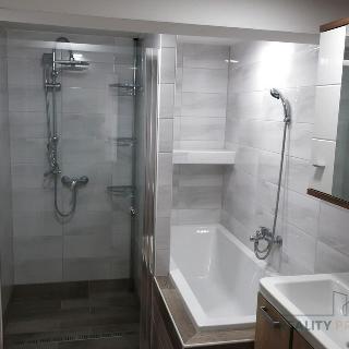 Prodej bytu 3+1 93 m² Holešov, 