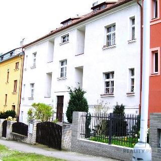 Pronájem bytu 2+1 73 m² Praha, Šultysova