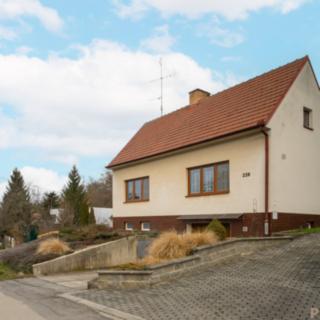 Prodej rodinného domu 270 m² Morkůvky
