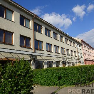 Pronájem kanceláře 50 m² Pardubice, Hlaváčova