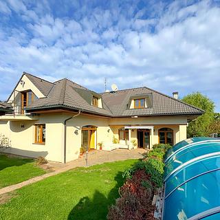 Prodej rodinného domu 345 m&sup2; Klínec