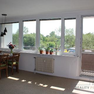 Prodej bytu 4+1 90 m² Praha