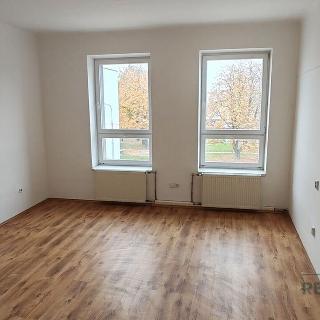 Pronájem bytu 3+kk 80 m² Ostrava, 28. října