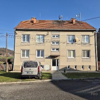 Prodej bytu 3+kk 63 m² Strážovice