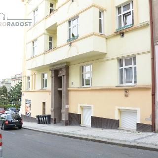 Prodej hotelu a penzionu 70 m² Praha, Nad Panenskou