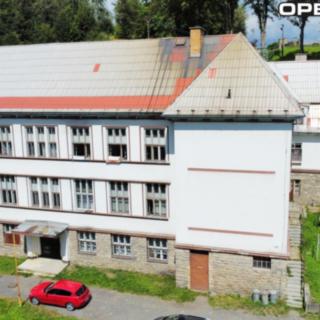 Prodej činžovního domu 980 m² Jindřichov