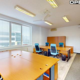 Pronájem kanceláře 72 m² Střelice, Ostopovická