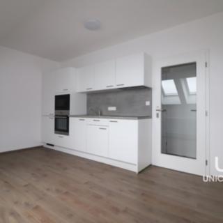 Pronájem bytu 2+kk 41 m² Brno