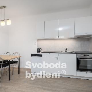 Pronájem bytu 2+kk 39 m² Praha, Karlovarská