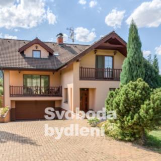Prodej rodinného domu 228 m&sup2; Nelahozeves