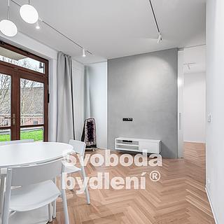 Pronájem bytu 2+kk 52 m&sup2; Praha