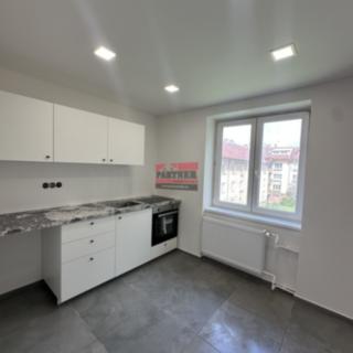 Pronájem bytu 1+1 28 m² Sezimovo Ústí, Lipová