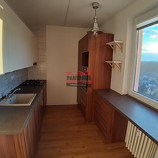 Pronájem bytu 3+1 67 m&sup2; Tábor