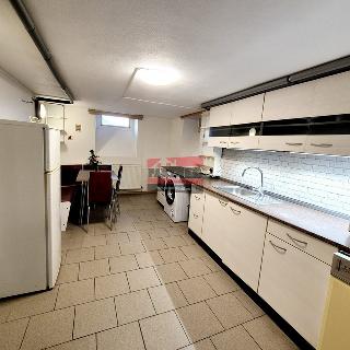 Pronájem bytu 1+1 50 m² Tábor, Smolínova