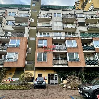 Pronájem bytu 3+kk 68 m² Praha, Pod Harfou