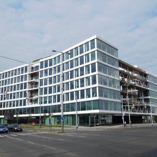 Pronájem kanceláře 658 m² Praha, Plynární