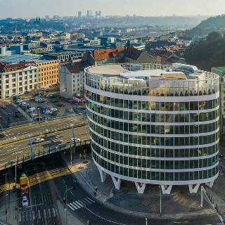 Pronájem kanceláře 460 m² Praha, Plzeňská