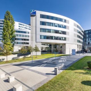 Pronájem kanceláře 563 m² Praha Nusle, Na hřebenech II