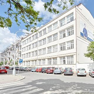 Pronájem kanceláře 127 m² Praha, U libeňského pivovaru