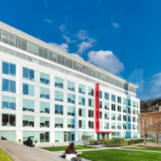 Pronájem kanceláře 570 m² Praha Karlín, Křižíkova